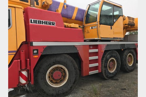 Liebherr LTM 1045-3.1