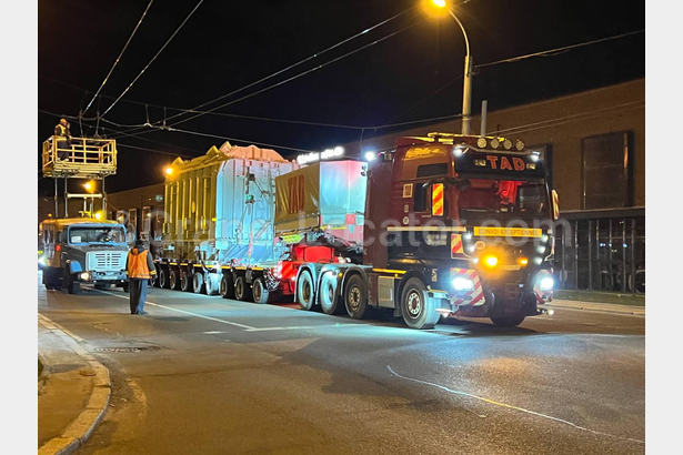 Ukraine - Transportation of a transformer